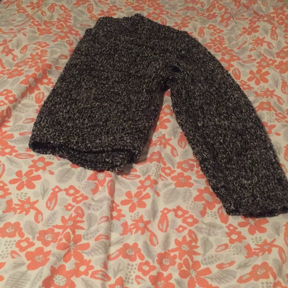 Black & Grey v-neck sweater